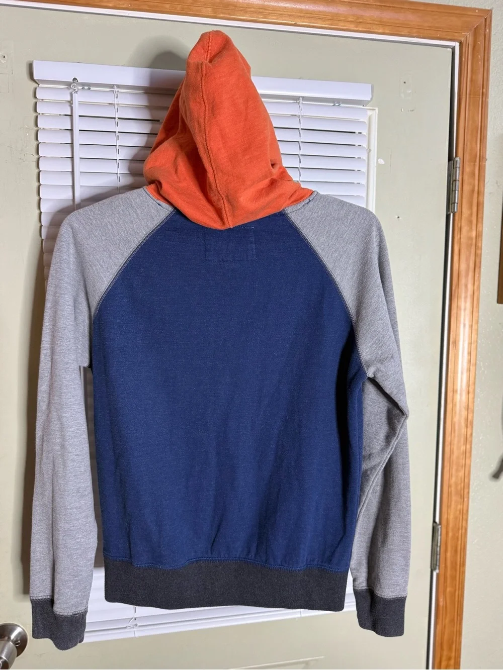 Vintage American Eagle Men's Navy, Gray & Orange Colorblock Hooded Sweatshirt. S